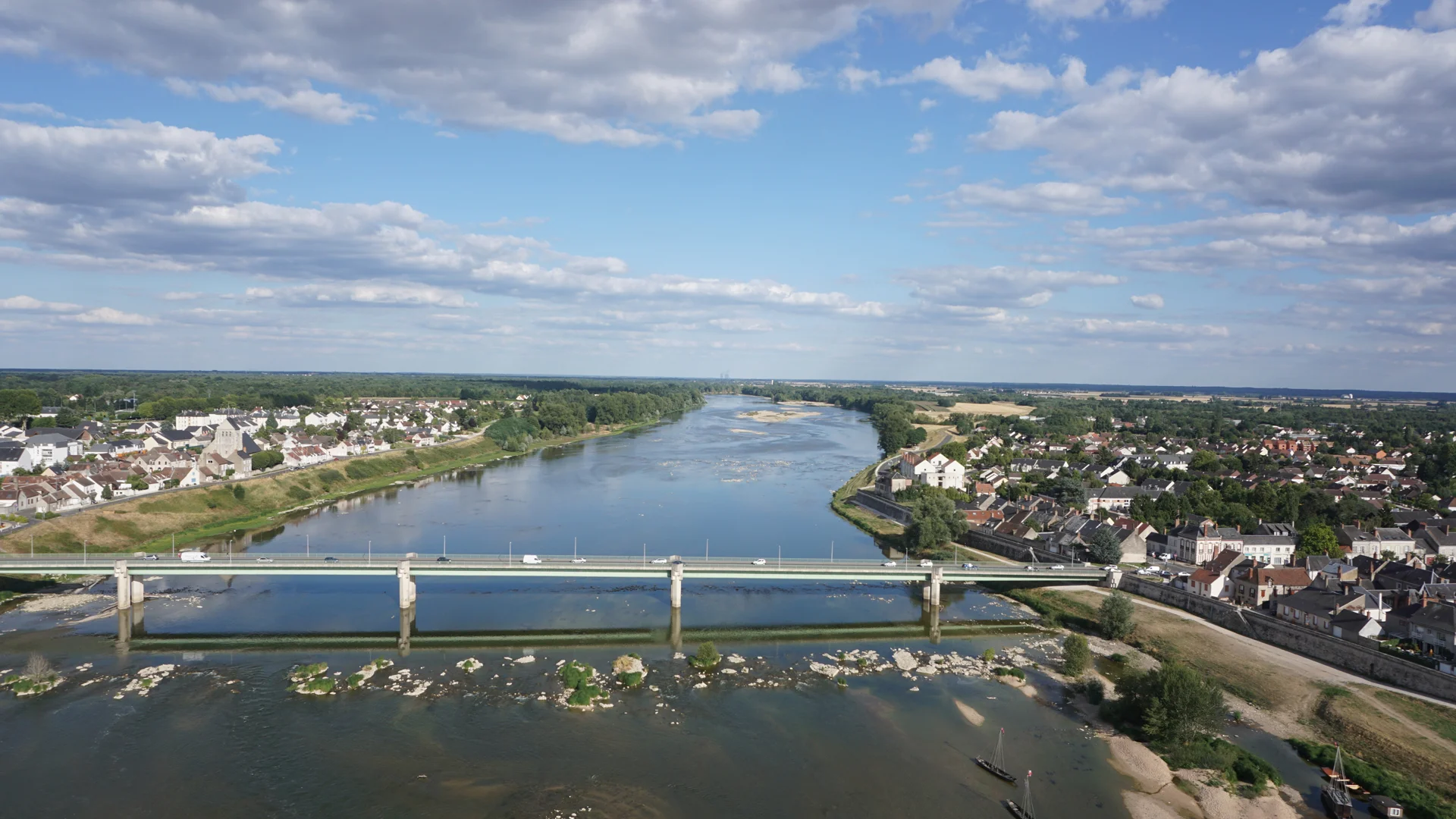 centre-france-solutions-pro-vue-de-drone-pont-riviere